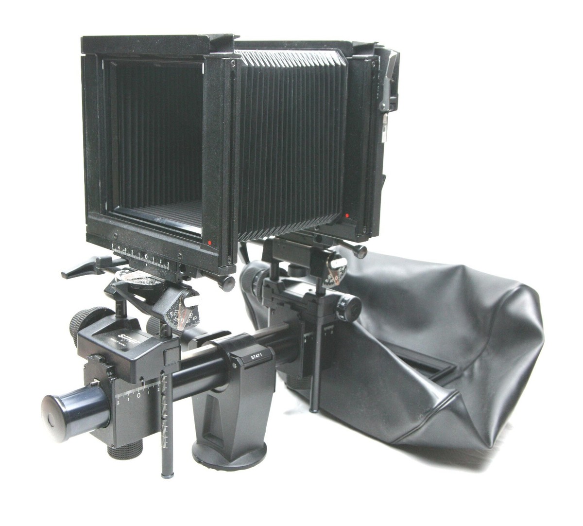 SINAR　Ｆ２ Sinar F2 4x5 Camera Review - Leica Blog (Matt Osborne)