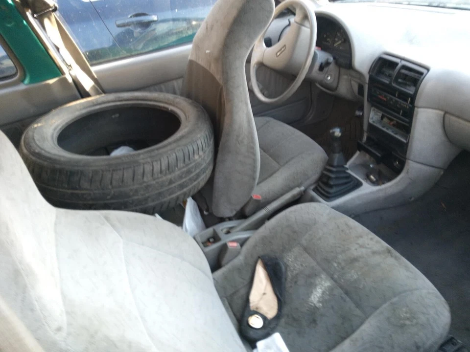 Regulador de ventana de puerta delantera izquierda usado se adapta a: 1993 Geo Metro 2 puertas delantero izquierdo Foto 3 de 4