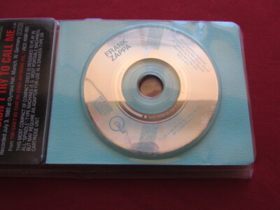 希少品・FRANK ZAPPA / 8センチCD・ZOMBY WOOF Frank Zappa ZOMBY WOOF 8cm SINGLE CD Catalog Number RCD