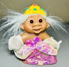 DAM TROLL DOLL 2005 Queen Princess Pink Dress White Gloves Crown 5.5 Figure