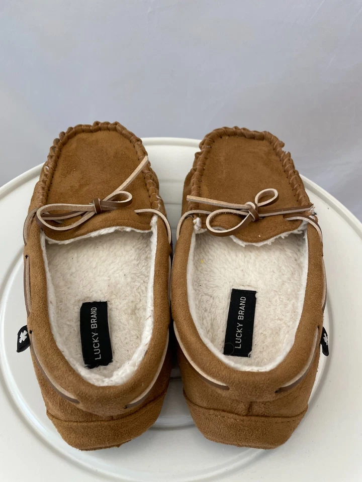 Zapatillas mocasín de invierno de piel de oveja marrón desierto Lucky Brand para mujer talla 9 Foto 4 de 4