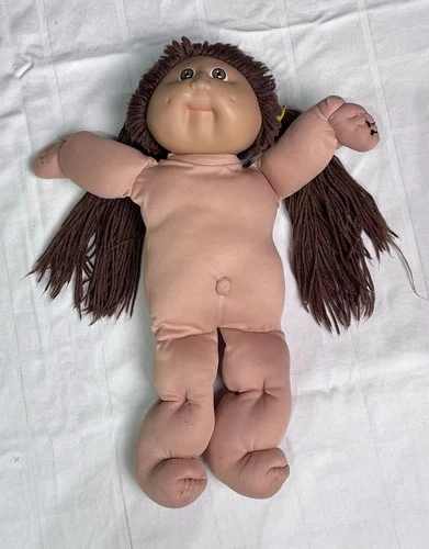 Cabbage Patch Doll 1982. Vintage