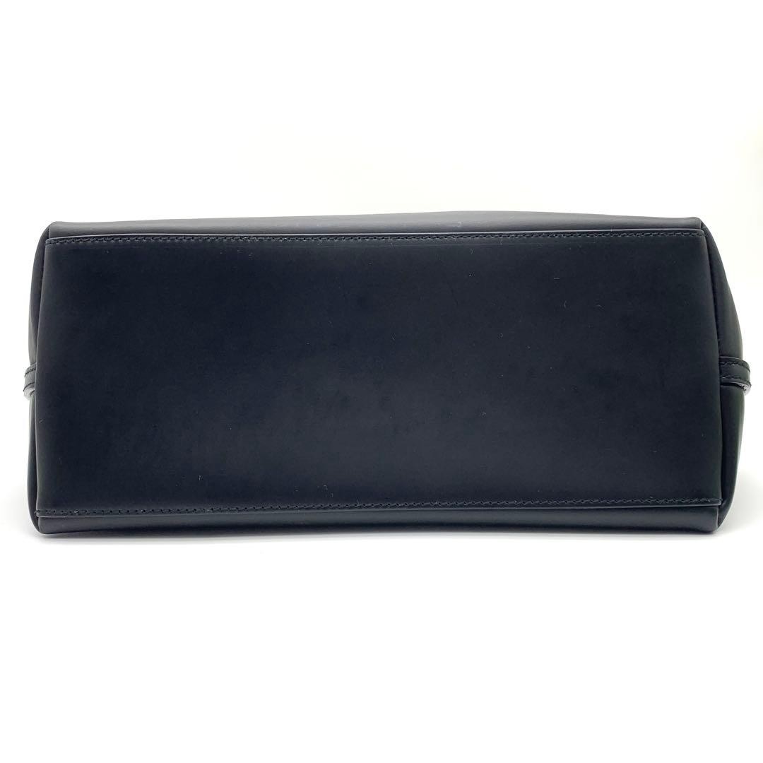 GUCCI SOHO One Shoulder Bag Matte Leather Black with Pouch — image 6