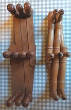 Vintage: 2 anciens porte-manteaux muraux accordéon 10 et 7 patères  CA21