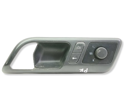 Volkswagen Polo IV 9N3 2008 Vorne links Schalter Zentralverriegelung UST139726