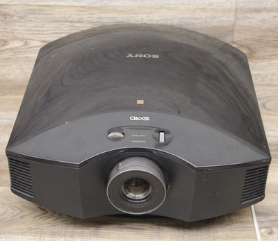 Sony VPL-HW50ES 1080p Home Theater Projector 3D Home Cinema Projector BAD LENS