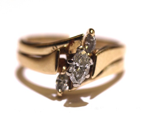 14k Yellow Gold .35ct Marquise Diamond Engagement 0.14ct wedding band set 4.4g - Imagen 2 de 9