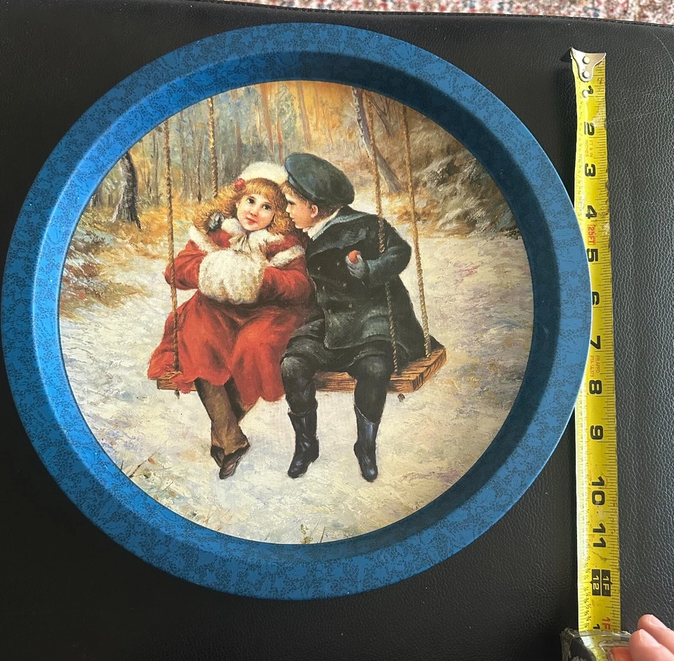Victorian Boy Girl Winter Scene Swing Tin  Serving Tray 12 Diameter - Image 3 of 4