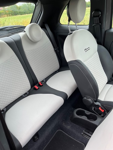 CHEAPEST 2022 FIAT 500 DOLCEVITA LOUNGE HYBRID . ONLY 16,500 MILES . HIGH SPEC - Picture 8 of 12