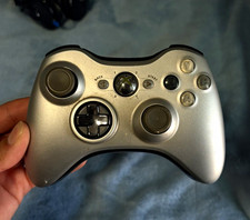 Microsoft Xbox 360 Wireless Controller Silver...
