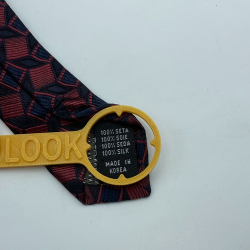 ROBERTO VILLINI Tie Red Navy Geometric Silk Handmade Italian Necktie 4x59 - Picture 5 of 5
