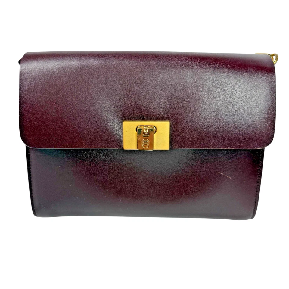 Bolso Cartera Vintage Etienne Aigner Cuero Borgoña Cadena Dorada Asa Sobre Foto 4 de 4