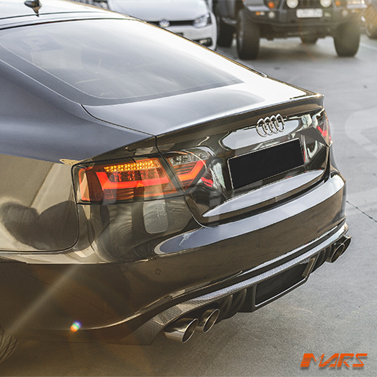 Audi A5 S5 用 純正テールライト セット AUDI A5 S5 RS5 07-09 Smoked Red 3D Bar LED Tail Lights -For Non