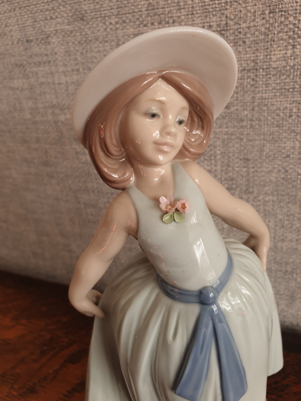 Lladro Figurine ROSE 6275 (girl in dress) 17cm tall. Excellent condition eBay
