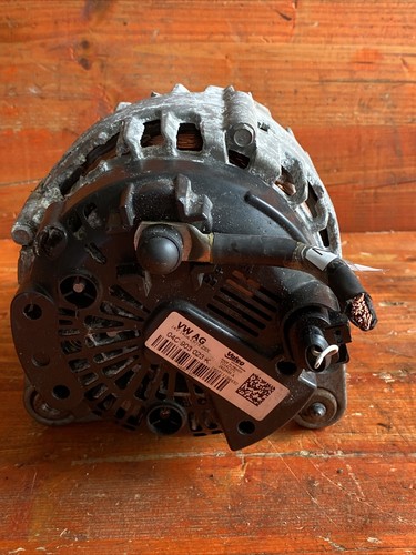VW Audi Seat Skoda Lichtmaschine Beschädigt für Bastler 04C903023K N3524