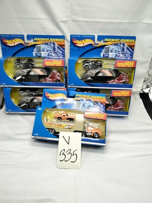 2000 Pavement Pounder Semi Truck Tractor Trailer Hot Wheels Rare Vtg