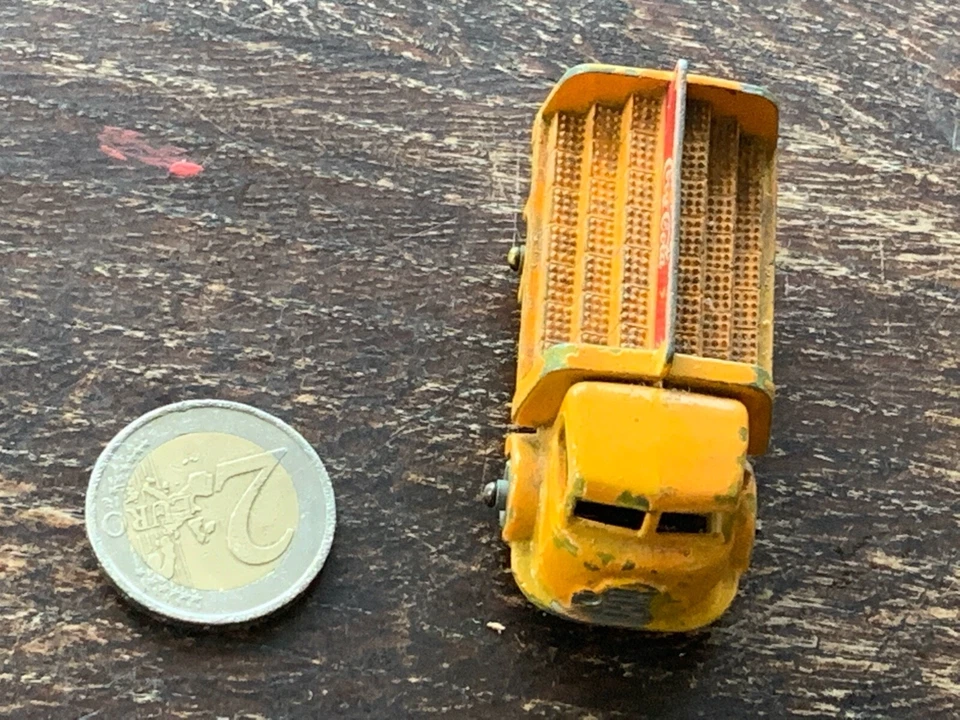 Vintage Lesney Coca Cola Karrier Bantam Delivery Van No 37 Diecast Model Truck - Image 2 of 4