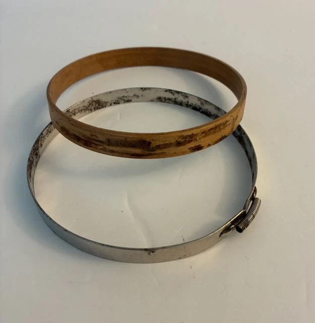 Vintage 4" Wood & Metal Round Embroidery Hoop Spring Tension - Image 3 of 4