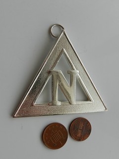 A VINTAGE MASONIC COLLAR JEWEL ROYAL ARK MARINER P.C.N. JEWEL.