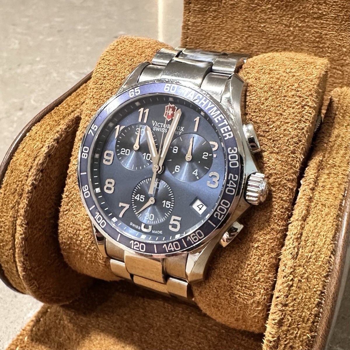 Jam Victorinox Swiss Army Chrono Men's Victorinox Swiss Army