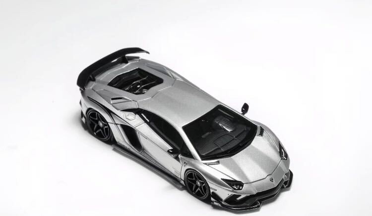 1/64 YM Rowen ランボルギーニ アヴェンタドール s シルバー 1/64 YM MODEL Advance Rowen Lamborghini Aventador S Silver