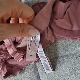 Victoria's Secret Dream Angels Wicked Unlined Smooth Shimmer Balconette Bra 32C