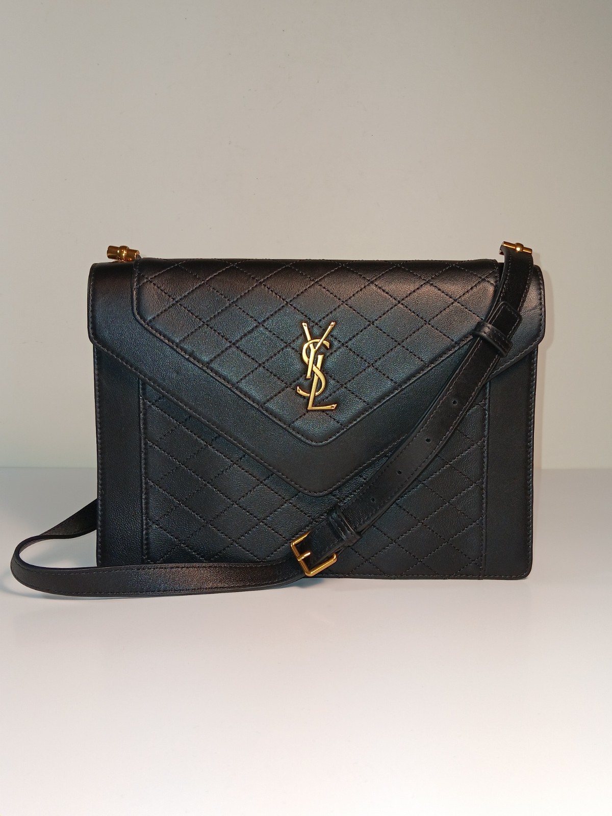 Borsa a tracolla Yves Saint Laurent busta media noir fonce pelle nera trapuntata