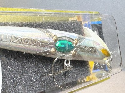 LEGENDER SHARK White Super Fishing Grander MUSASHI Lure BANDAI 1998 for  sale online | eBay