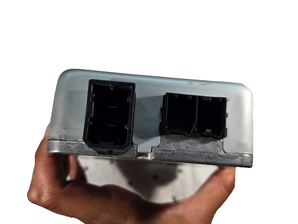 2010-2013 Hyundai Tucson POWER STEERING CONTROL MODULE OEM 56345-2S511 - Image 3 of 4