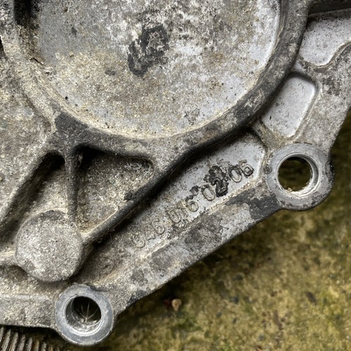 Mercedes Benz 3.2 CDI W211 Diesel OM648  Engien Head Cylinder Head A6130101420 - Picture 4 of 13