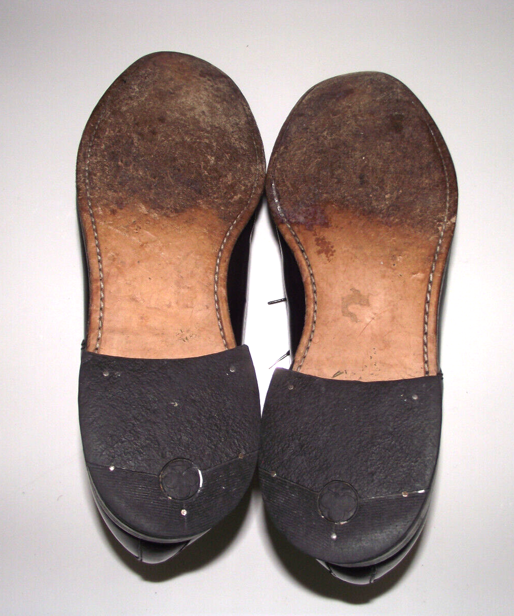 SAOLA Scarpa derby Loake 205B nera con suola lucida alta e pelle UK7 US8 EU41