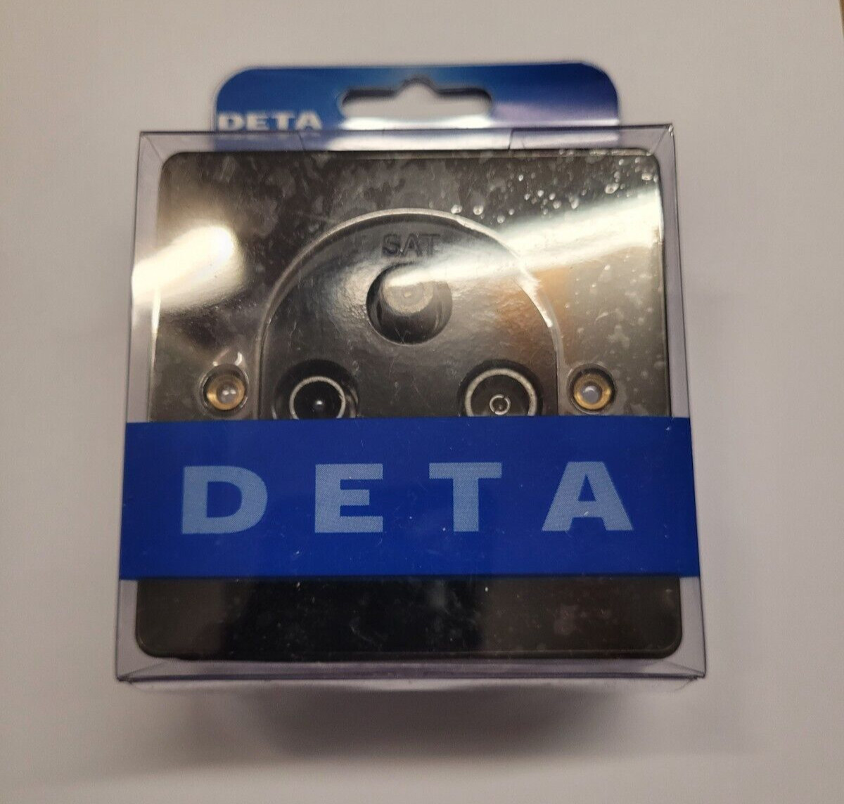 Deta 8194BNBTV /FM (DAB)/SAT Triplexer Outlet (Black Nickel / Black Insert)
