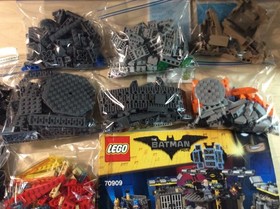 GUC LEGO The Batman Movie #70909 Batcave Break-In INCOMPLETE Missing Figs
