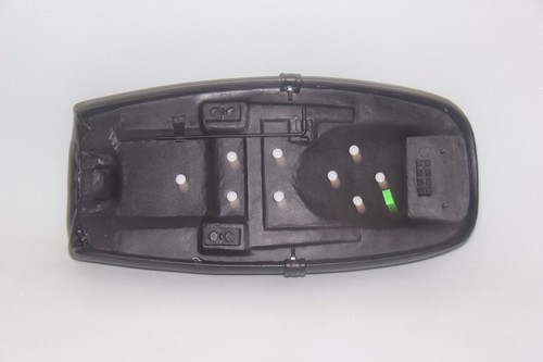 1968-1971 Honda CB450 CB 450 K1-K4 motorcycle saddle seat rear hinge Code: L2071 - Foto 4 di 7