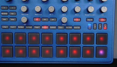 Korg Electribe 2 Blue Music Production Station Synthesiser & Sequencer w/ Box - Picture 6 of 14