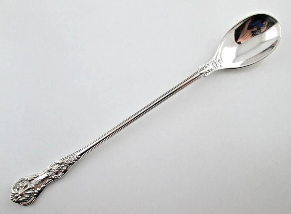 Cuchara de té helada de plata esterlina ENGLISH KING by Tiffany 7 1/2" Foto 2 de 4