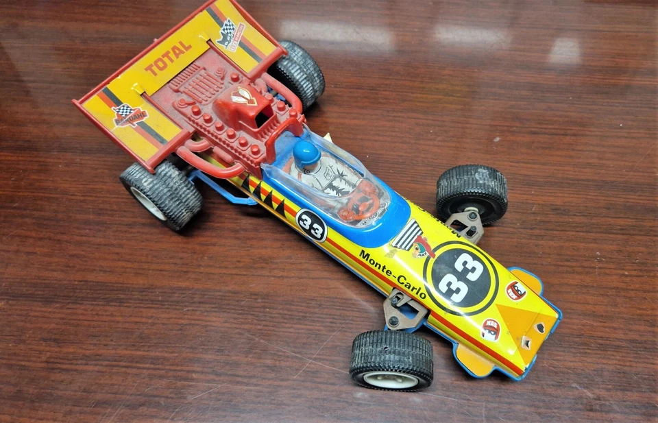 Lotto giocattoli di latta anni 60/70 - AMB Marchesini Bologna e altre marche - Immagine 2 di 4