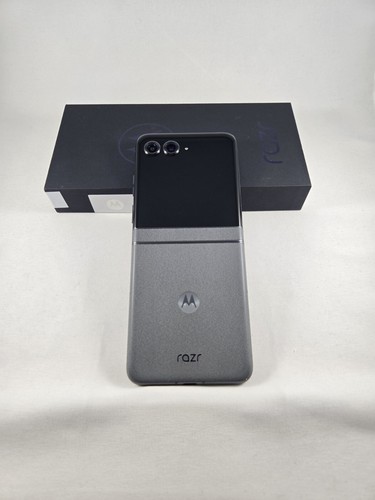 Motorola Razr 2024 (XT2453-5) 256GB (Boost Mobile) - Clean IMEI - J4409 - Photo 2 sur 16