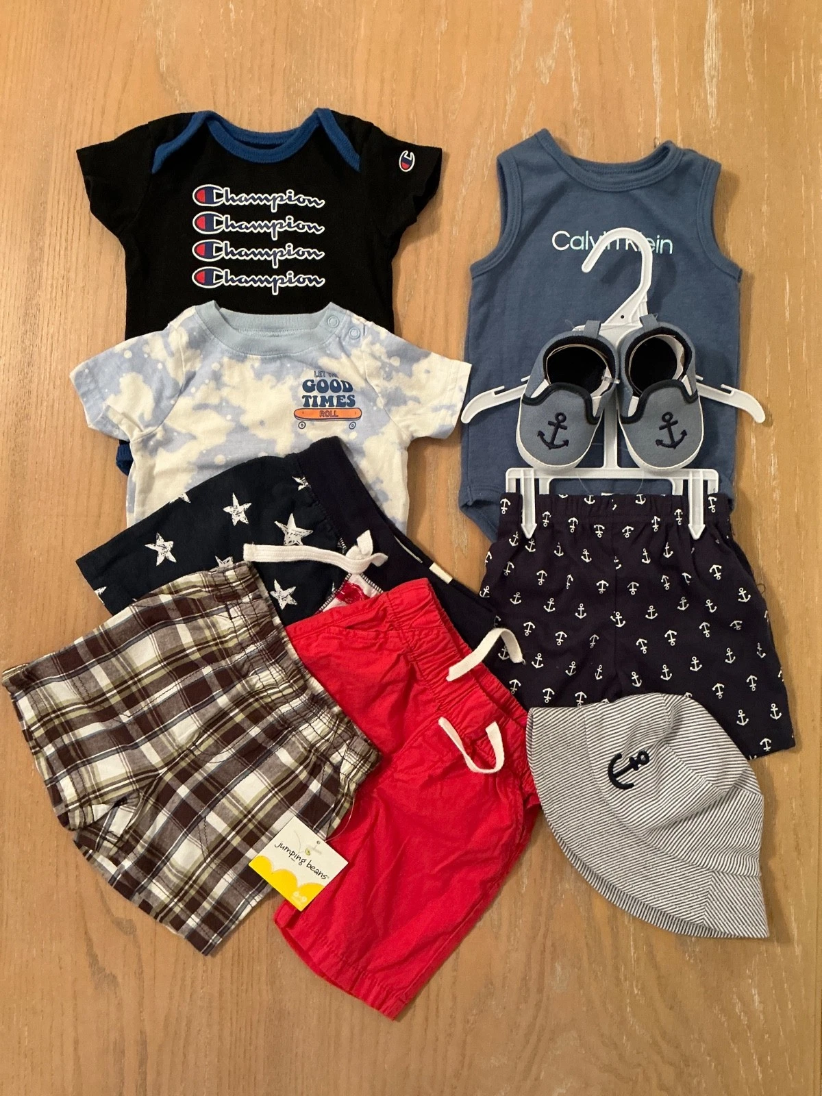 Champion, Others Infant Boys Clothing Lot of 9 (4 New) Size 6-9, 6-12 Months