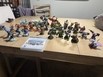 Activision Skylanders Spyro's Adventure PS3 Game + Spyro Character Figure Lot