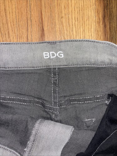 BDG Urban Outfitters Super High Rise Twig Ankle Grey Light Wash W31xL29 - Picture 3 of 6