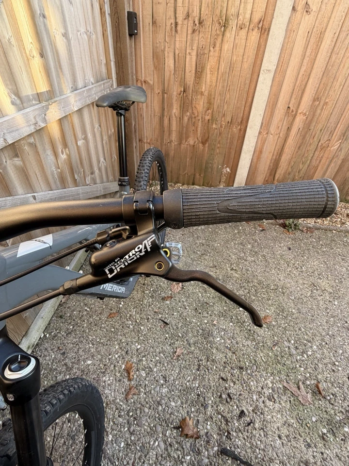 Merida One-Forty 500 Mountain Bike 2023 - Trail Full Suspension MTB - Large - Image 4 of 4