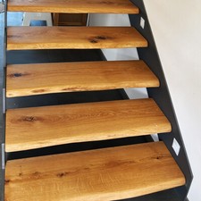 Holzstufe Treppenstufe Eiche massiv Stufe 40 mm Baumkante Trittstufe