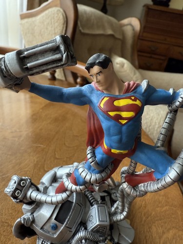 SUPERMAN Man vs Machine Ltd Ed 5 1/2” Mini Statue William Paquet 1250/2500 RARE - Picture 14 of 15