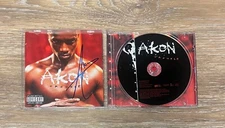 * AKON * signed CD w/ CASE * TROUBLE * 1