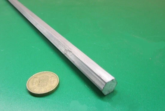 Varilla hexagonal de aluminio 2024 1/2" hexagonal x 6 pies de longitud Foto 2 de 4