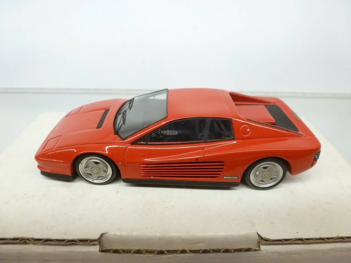 BBRモデル  FERRARI TESTAROSSA 1984 BBR PROMOTION BBR26A FERRARI TESTAROSSA 1984 - RED 1:43