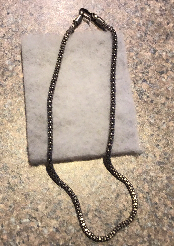 Picture 4 of 5