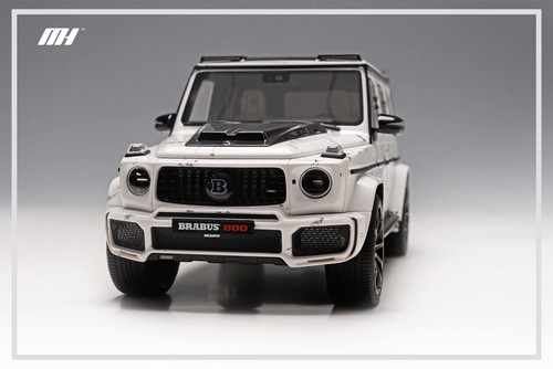 MotorHelix Brabus 800 1/18 Resin car model