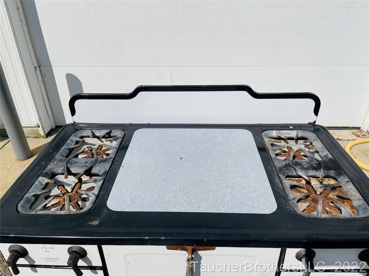 Vintage Tappan Insulated Four Burner Stove and Oven eBay